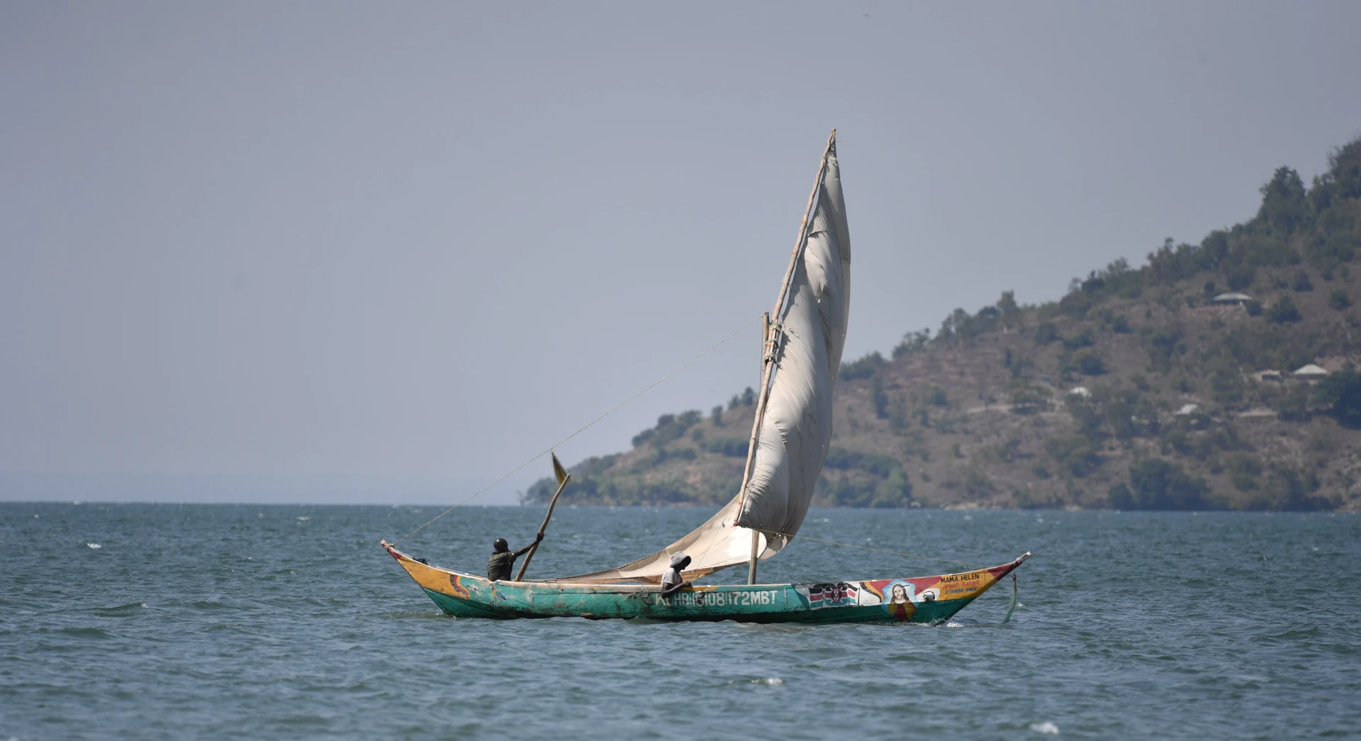 Lake Kivu & Volcanoes by Air 3 Days / 2 Nights
