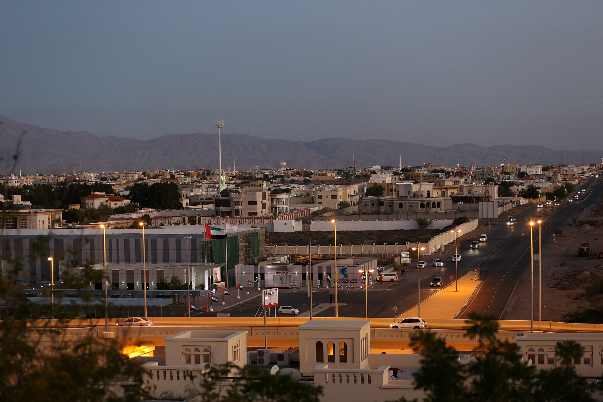 Dubai + Ras Al Khaimah