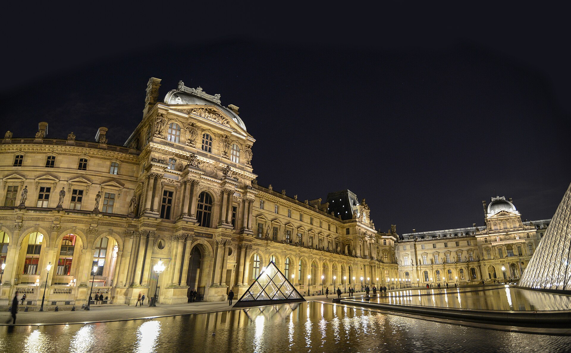 3 Nights — Classic Paris Experience