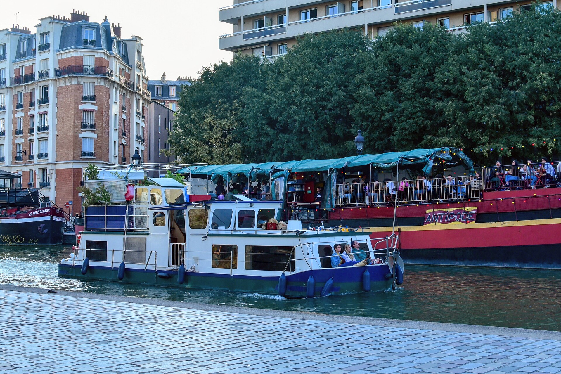 4 Nights — Paris & Disneyland Experience