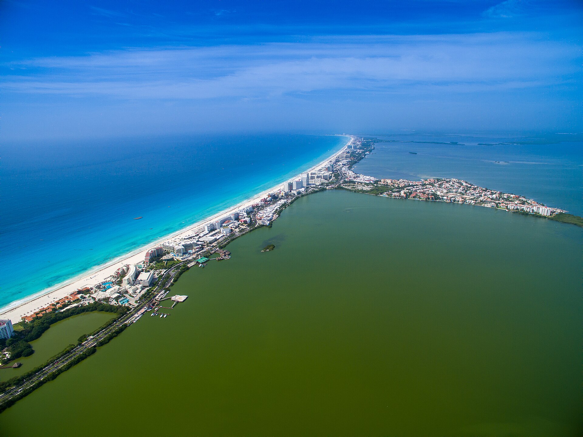 3 Nights — Cancún Beach Escape