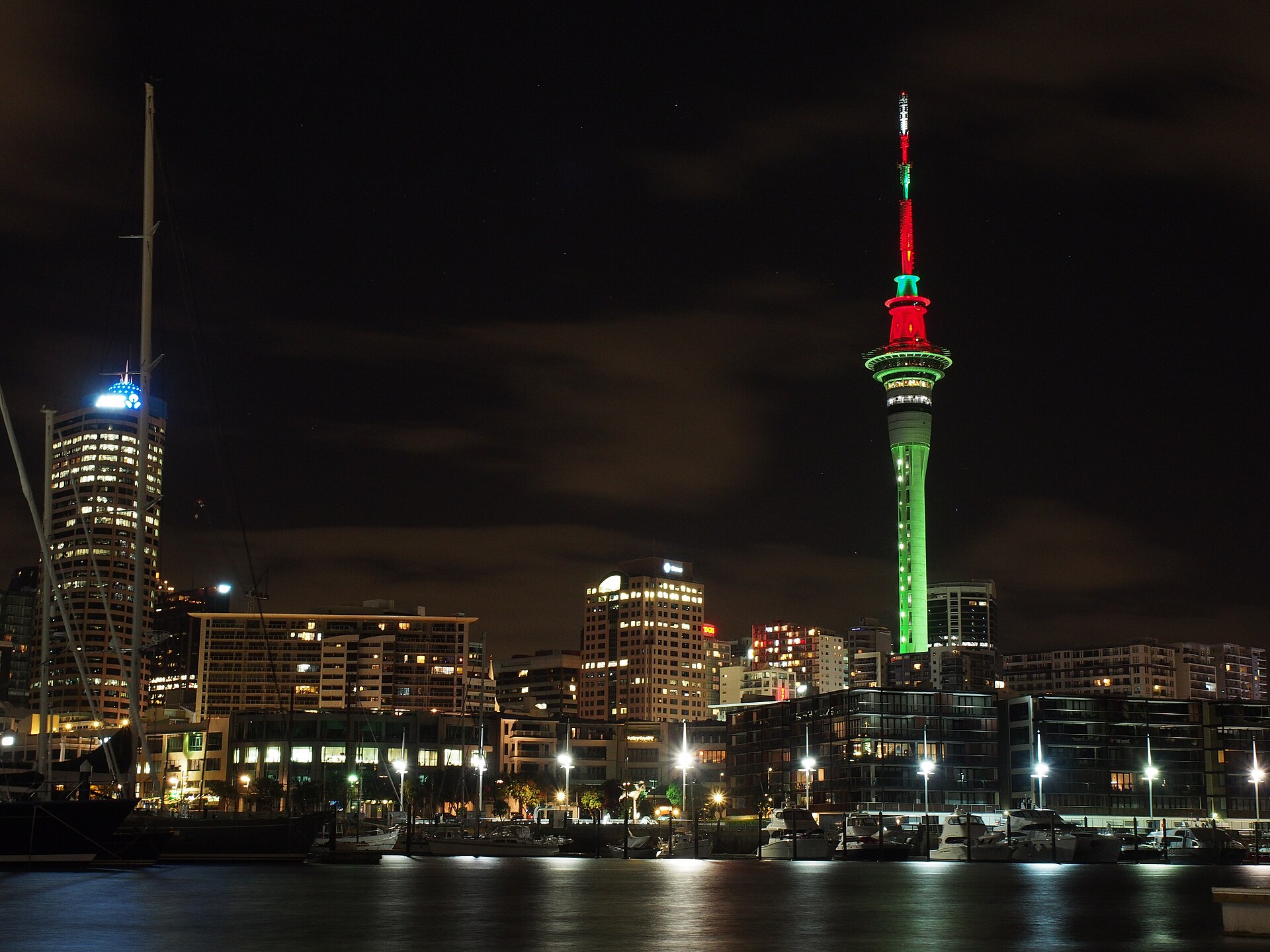 Auckland + Rotorua